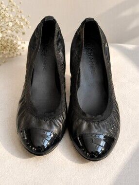 Authentic CHANEL Classic Black Lambskin & Patent Leather Cap Toe Ballet Flats |